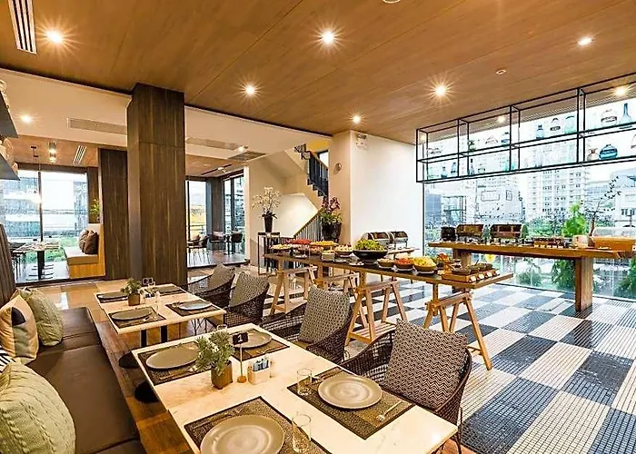 The On Thonglor By Uhg Banguecoque