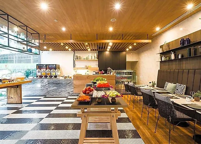 The On Thonglor By Uhg Aparthotel