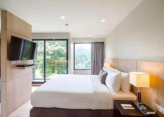 The On Thonglor By Uhg 4*